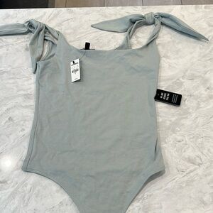 Nwt Express body suit